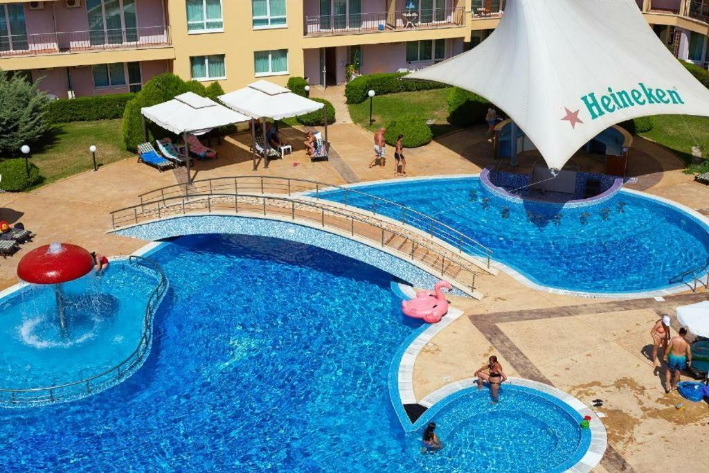 Pollo Resort, Summer Wind Apartaments 써니비치 외부 사진